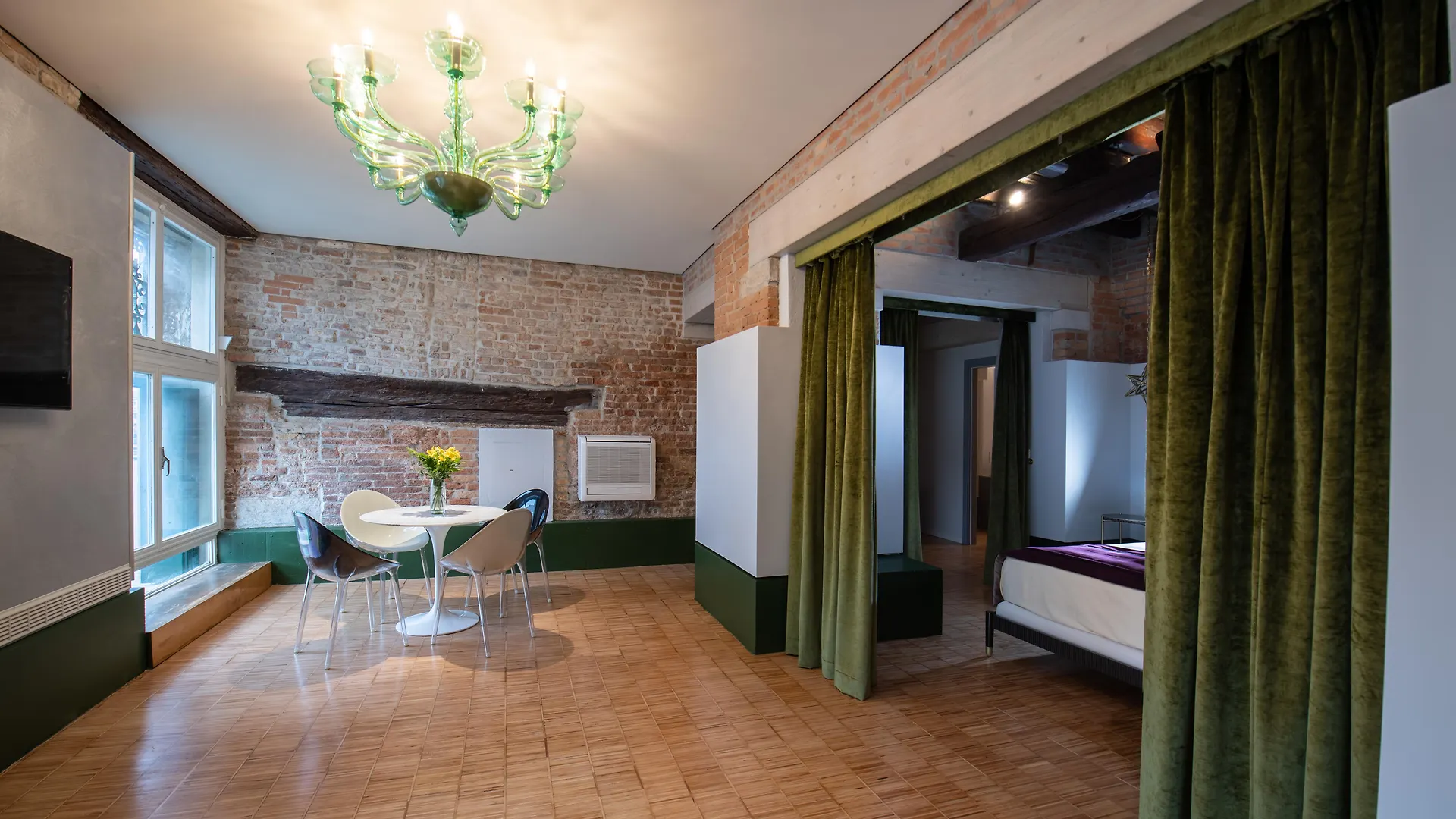 Locanda Leon Bianco On The Grand Canal Venecia Pensión